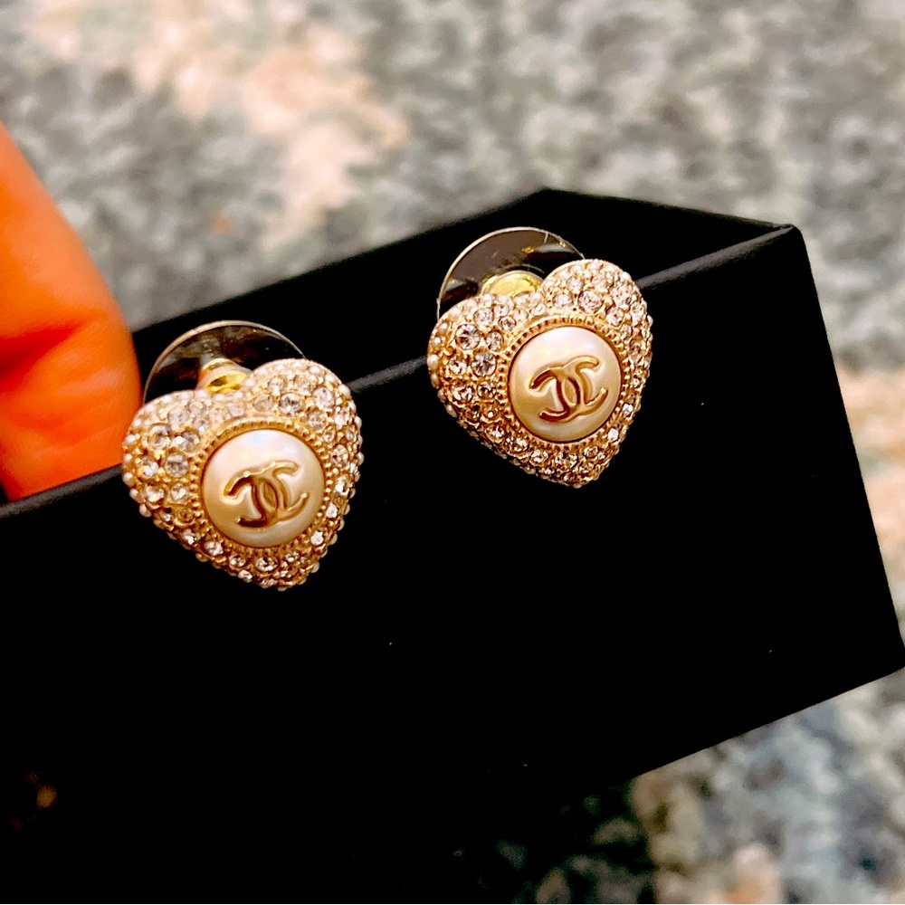 Chanel earrings - Picture 2 of 7